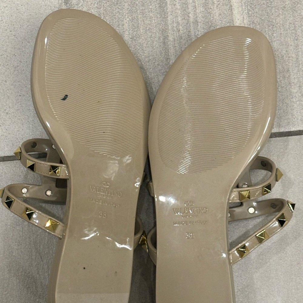 Valentino rockstud beige jelly sandals sz 38 - Picture 5 of 5